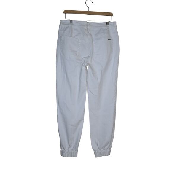 Black Label by Chico's Women's M White Ankle Jogger Jeans - Picture 2 of 12